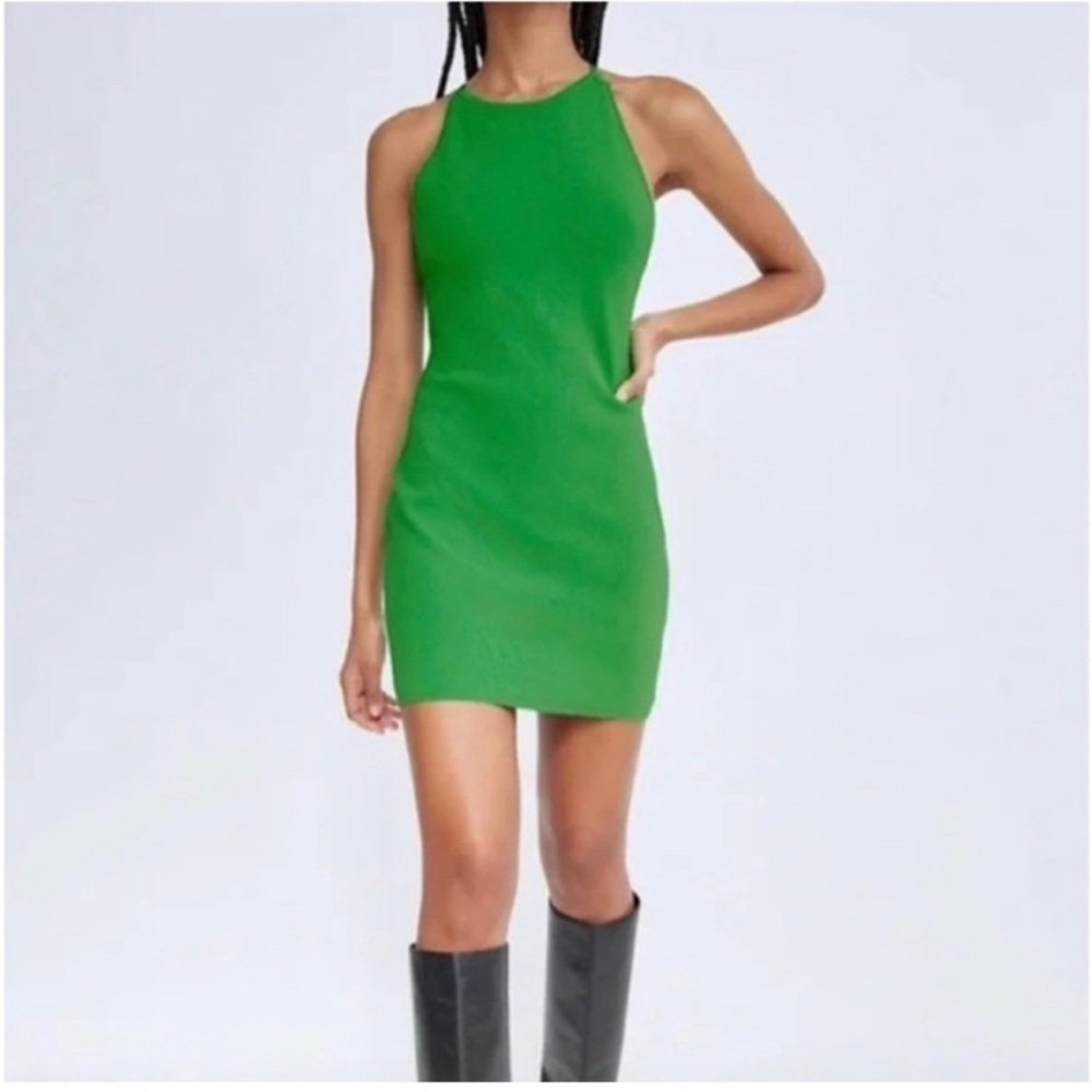 Aritzia Babaton Anderson Dress
